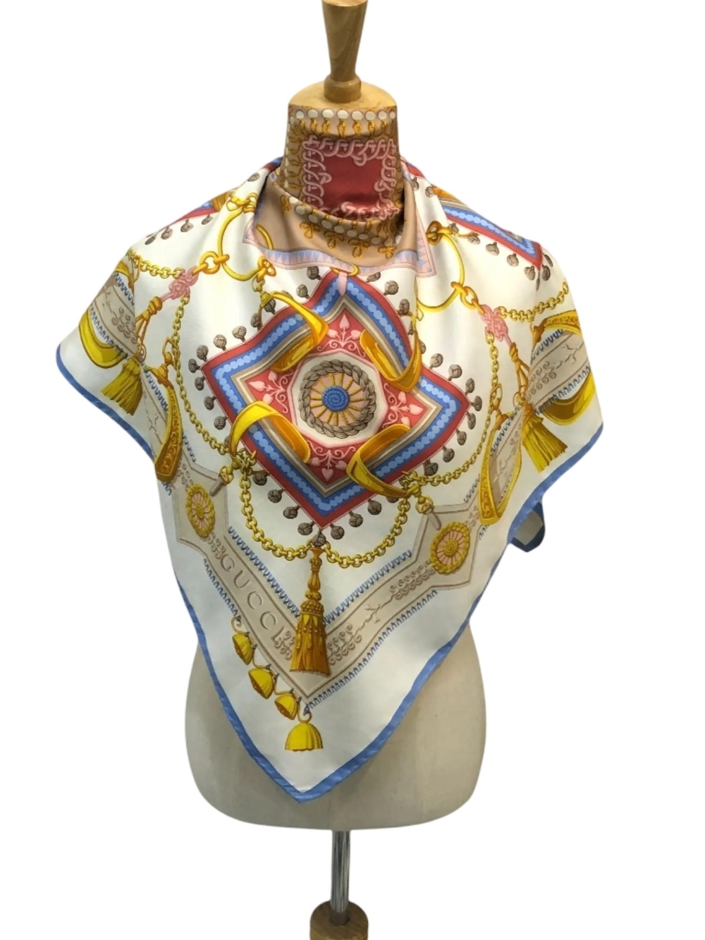 GUCCI Silk-Feel Decorative Chain Print Scarf - White, Yellow, Blue